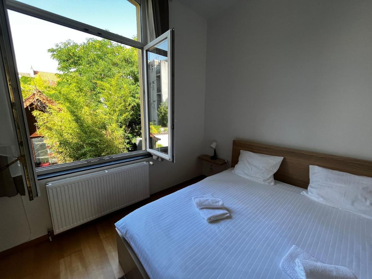 L&L Residence 1 Brüsszel Kültér fotó